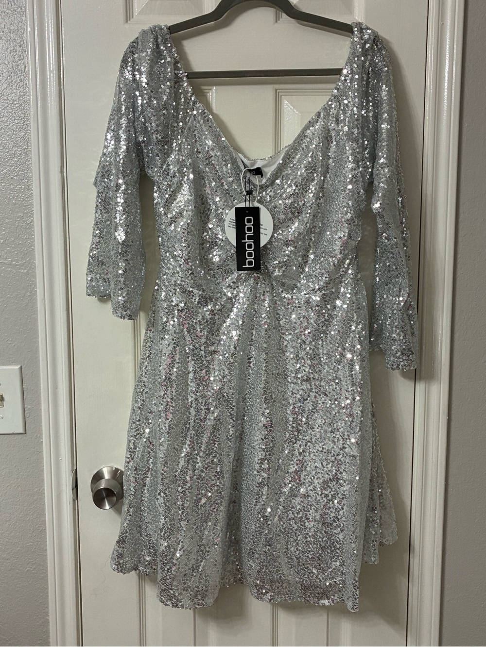 Boohoo Silver Sequin V-Neck Mini Dress 12